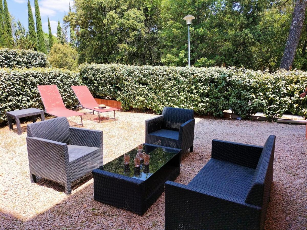 Quietude En Luberon Daire Roussillon en Isere Dış mekan fotoğraf